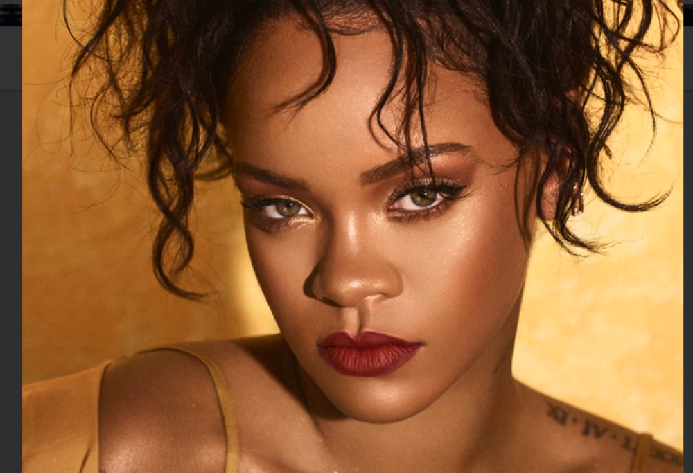 Rihanna: scatto hot su Instagram