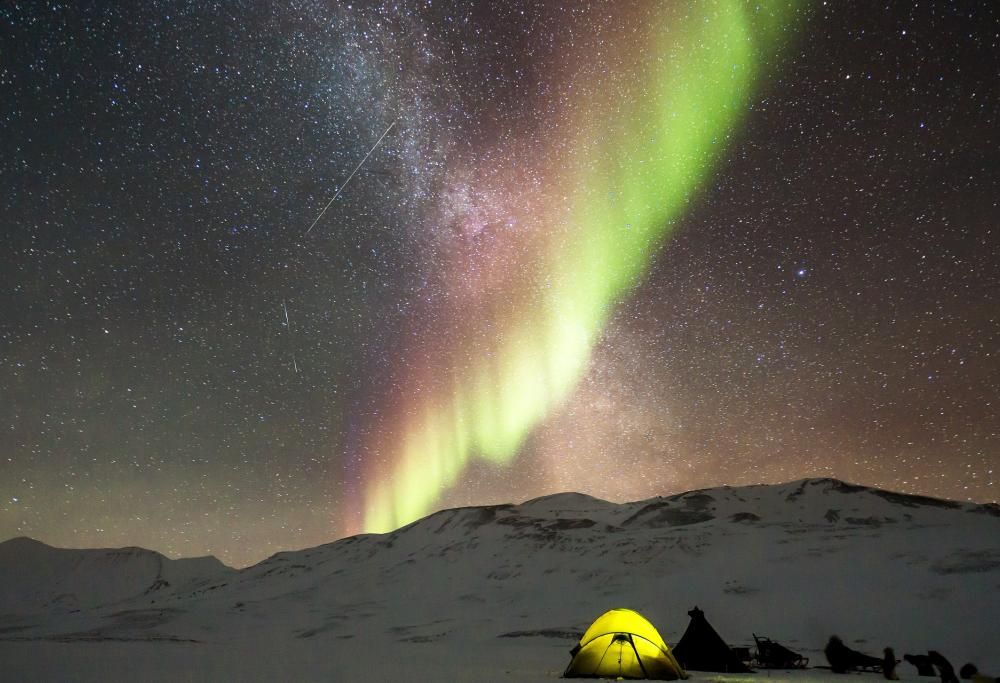 In Islanda puoi vivere un’esperienza indimenticabile dormendo in capsule a 5 stelle per vedere l’aurora boreale