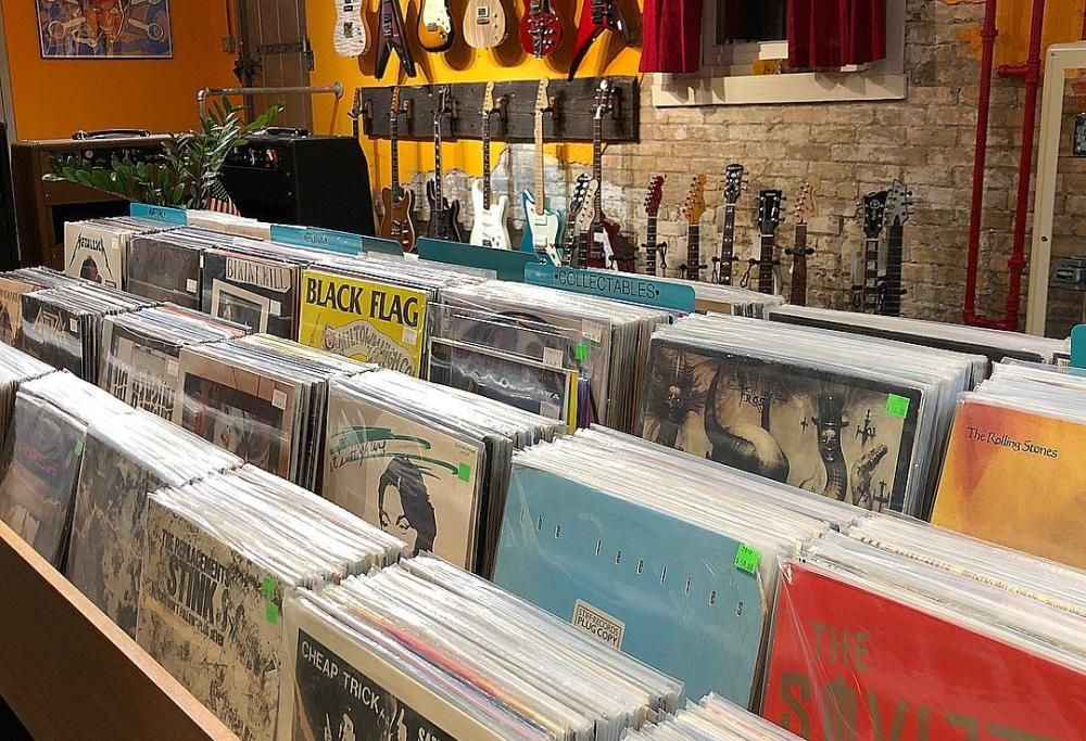 Black Friday “musicale”: ecco tutte le offerte di vinili imperdibili