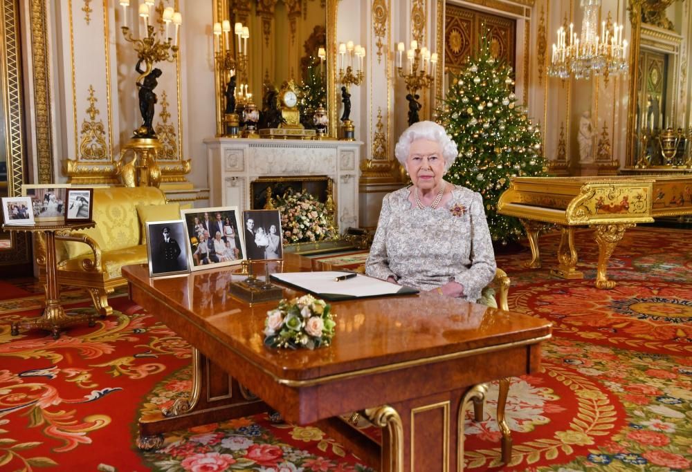 Royal Family: la Regina Elisabetta ha un diario segreto!