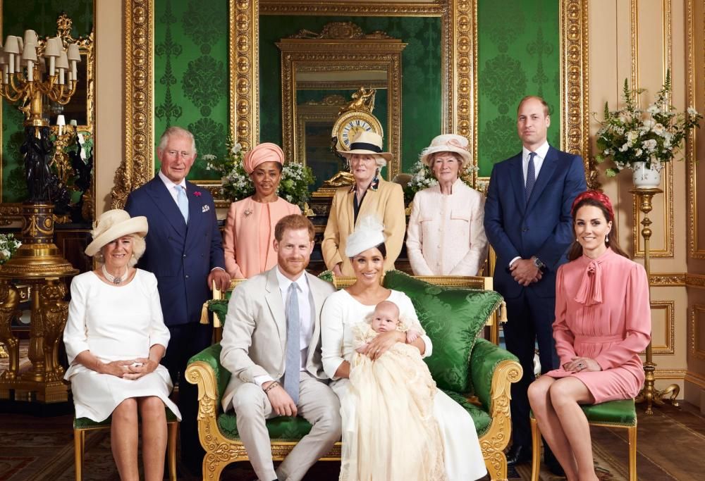 Baby Archie: al battesimo l’omaggio a Lady Diana