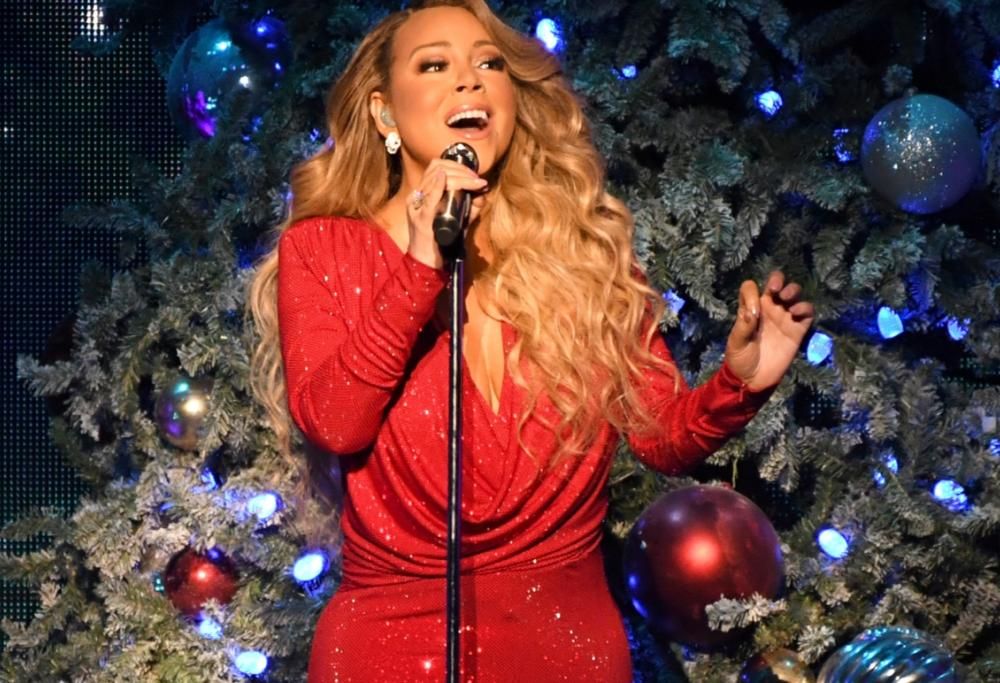 Natale: le più belle frasi dedicate alle feste