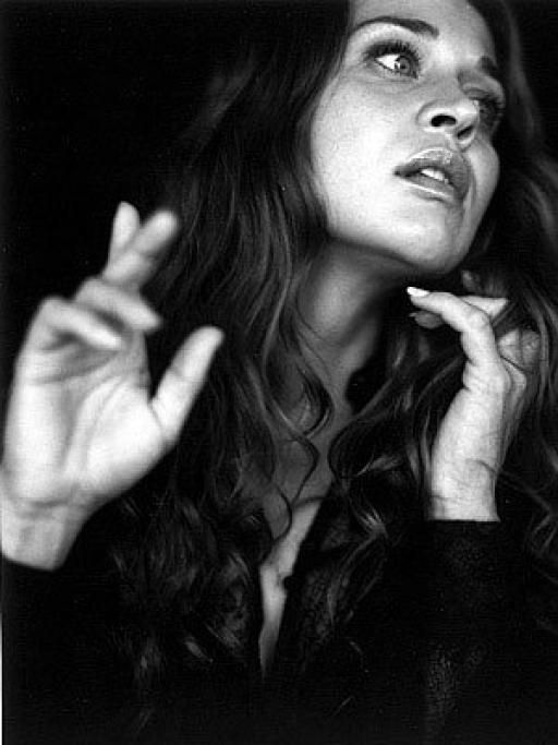 189761_195751060458615_6742290_njpg--fiona_apple