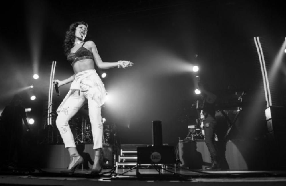 194jpe--rihanna