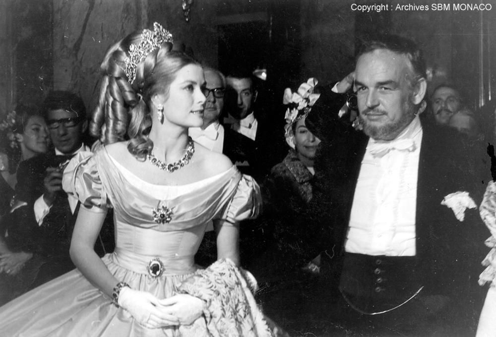 1966_Principessa_Grace_e_Principe_Ranieri_III_Archives-SBM_Monaco-1689872518224jpg--