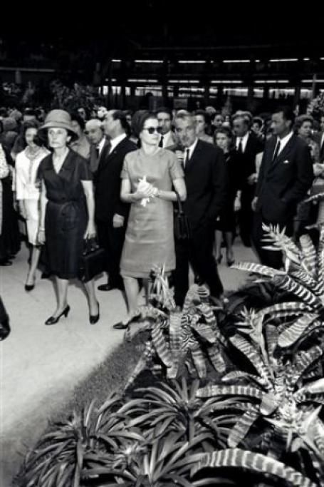 1966_euroflora_grace_kelly_e_ranieri_di_monaco-1646830233618jpg--