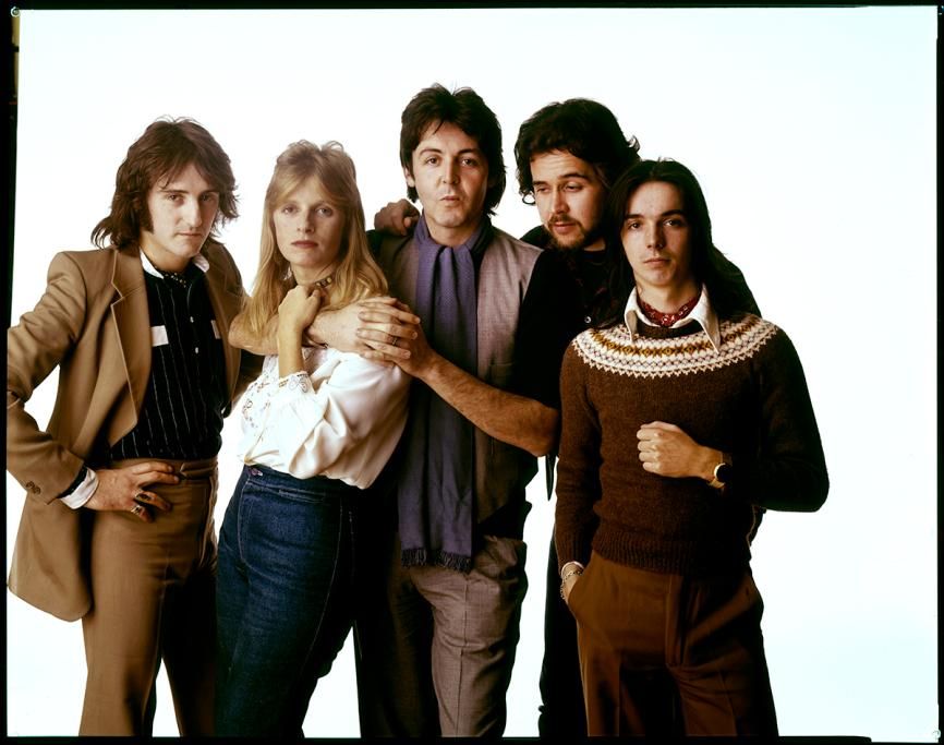 _1977_MPL_Communications_Ltd_Photographer__Clive_Arrowsmith__3_-1759225863002jpg--