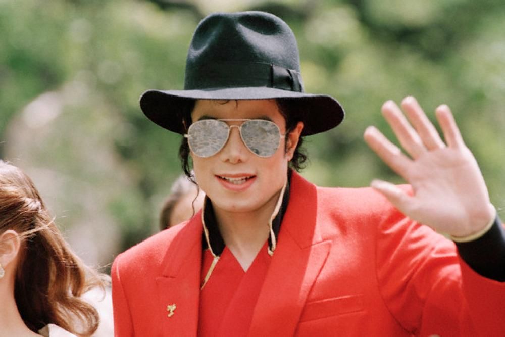 1995jpg--michael_jackson