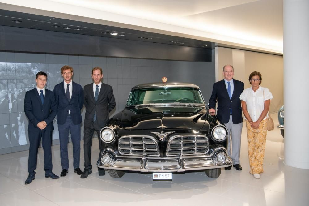 1Collection_Automobile_SAS_le_Prince_de_Monaco_sx-Louis_Ducruet-Pierre-Andrea_cCasiraghi-Prince_Albert_II-Princesse_Stephanie_Axel_BASTELLO__Palais_Princier-1658387876353jpg--