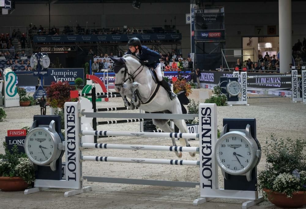 Jumping Verona