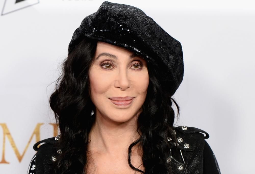 1 agosto:  negli USA va in onda la prima puntata dello show di Sonny e Cher