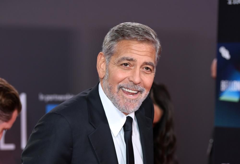 George Clooney felice a Pienza