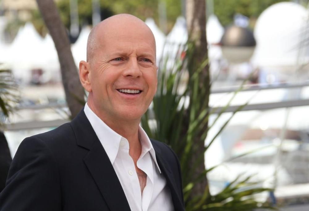 Incendi di Los Angeles: Bruce Willis ringrazia i vigili del fuoco. Il video