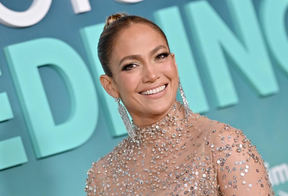 Jennifer Lopez trova la serenità con i suoi figli. Il video