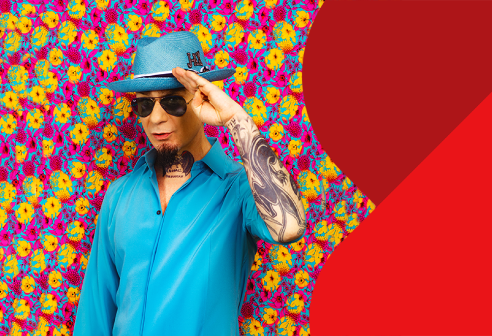 J- Ax canta 50 Special per l’iniziativa I Love My Radio