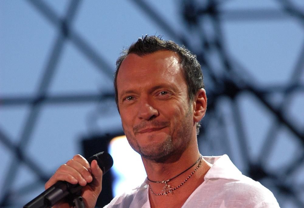 Biagio Antonacci canta Caruso di Dalla: il video