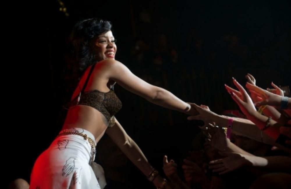 293jpe--rihanna
