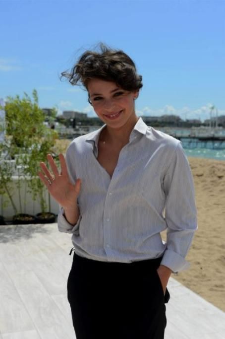 3-spl544512_012jpg--valeria_golino_a_cannes