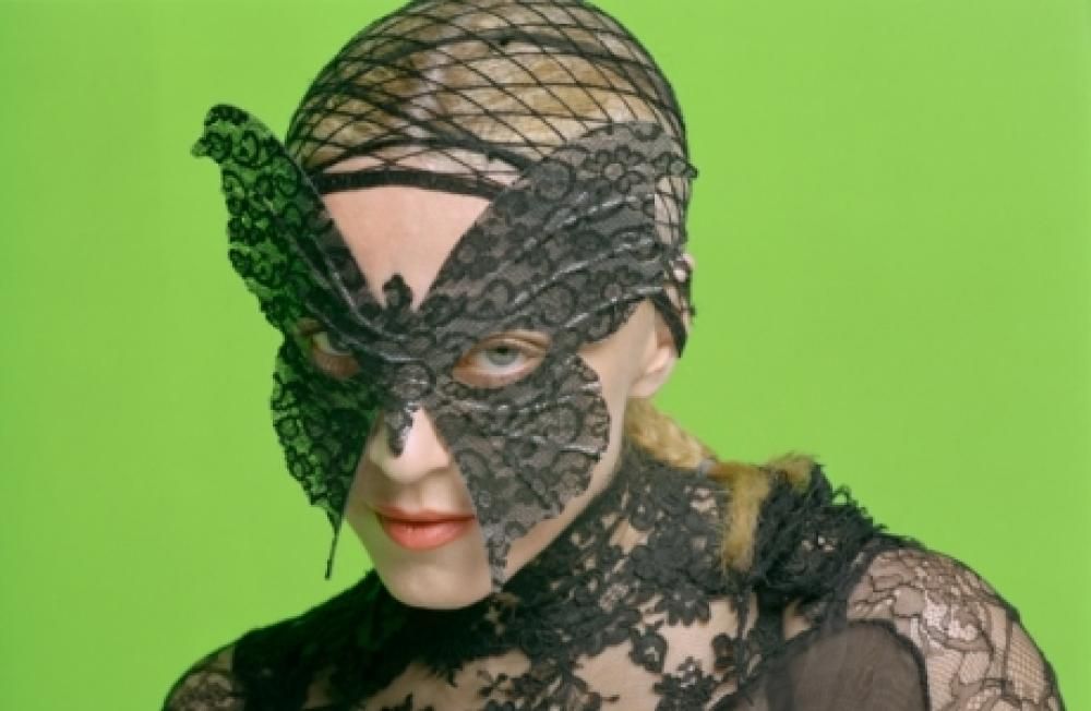 31_640jpg--madonna