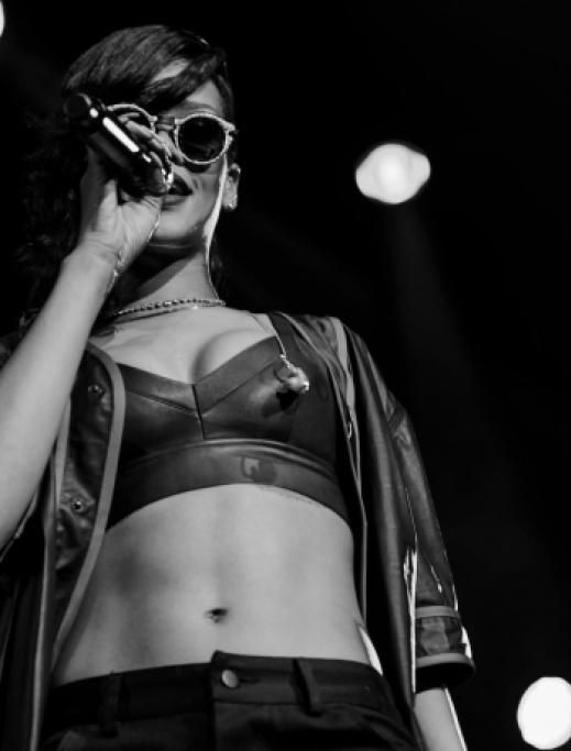 34jpg--rihanna_777_tour