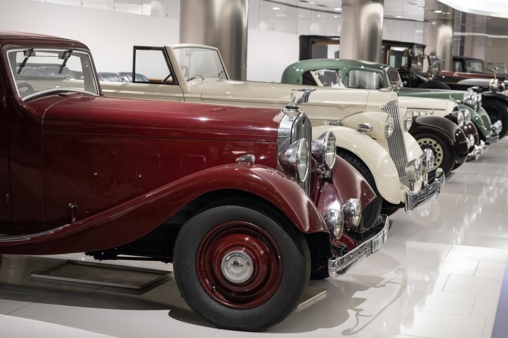 3Collection_Automobile_SAS_le_Prince_de_Monaco_Axel_BASTELLO__Palais_Princier-1658387888297jpg--