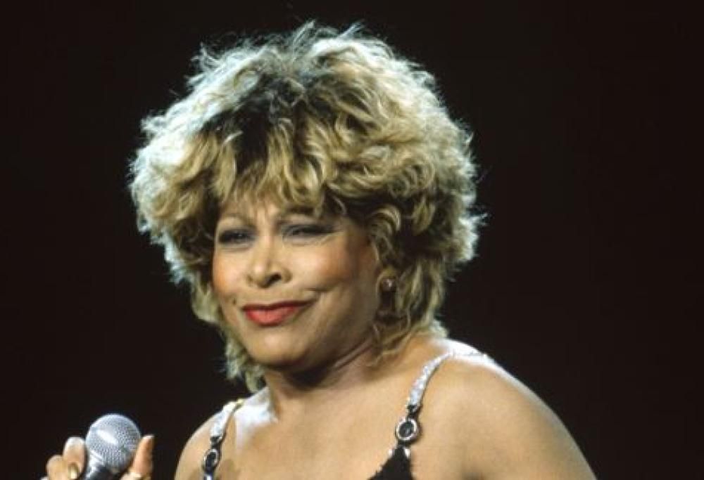 Tina Turner piange il figlio Ron