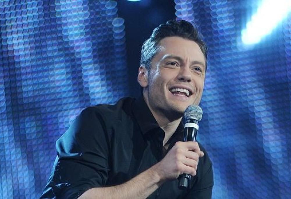 Tiziano Ferro:  le bellissime foto di auguri con i figli