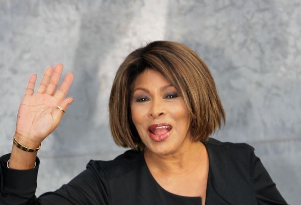 Tina Turner: da Mick Jagger a Elton John e Sting, il ricordo delle star