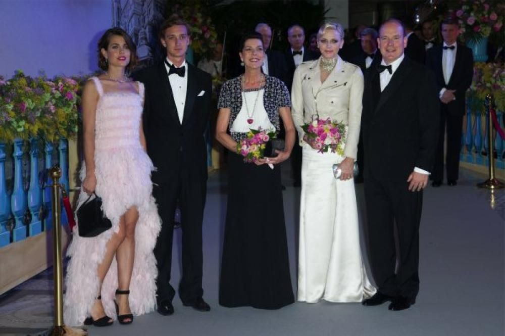 Albert_Charlene_Caroline_Charlotte_Pierre2jpg--bal_de_la_rose