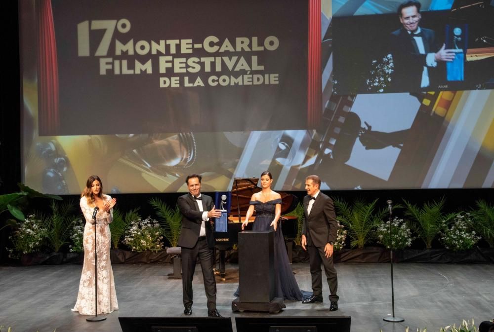 Andrea_Morricone_MCFF_Award_Romina_Pierdomenico_Ezio_Greggio-RosannaCalo-1602507456407JPG--