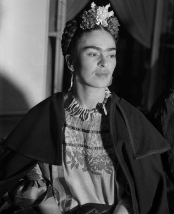 BE046667jpg--frida_kahlo