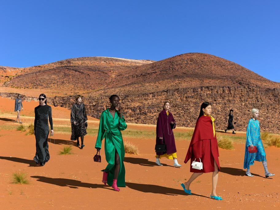 Balenciaga_fall_19_video_Campaign_by_Jean-Pierre_ATTAL-1571658580228jpg--