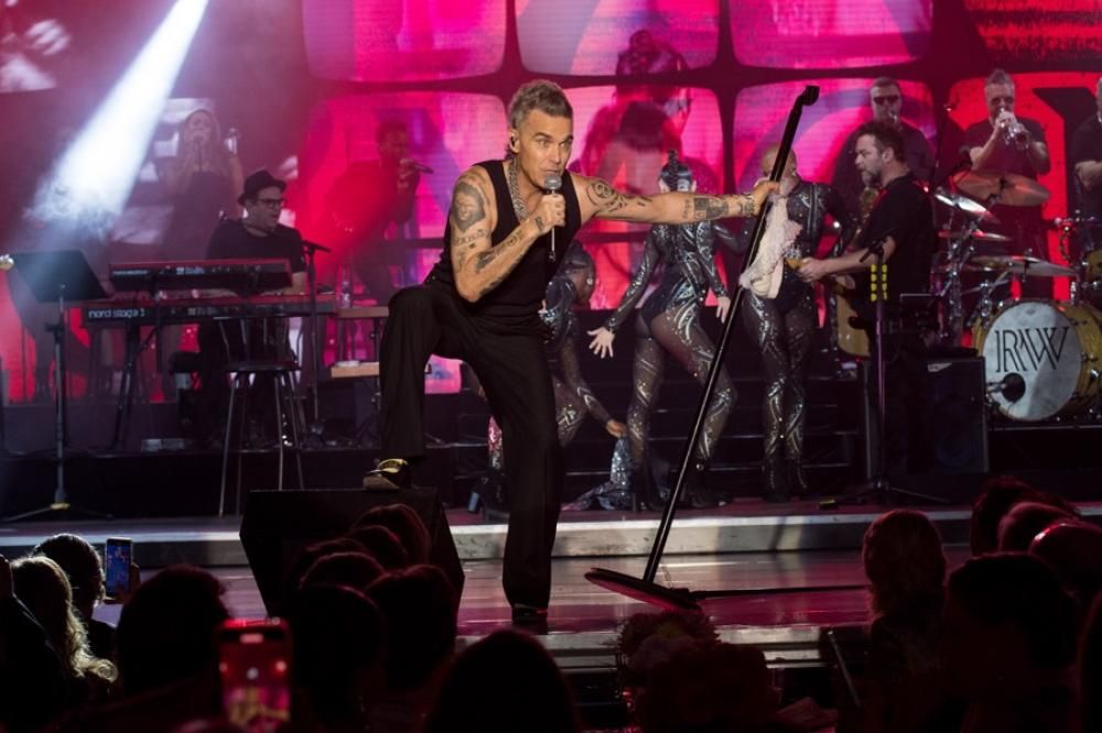 CONCERT007JPG-1690789371414jpg--