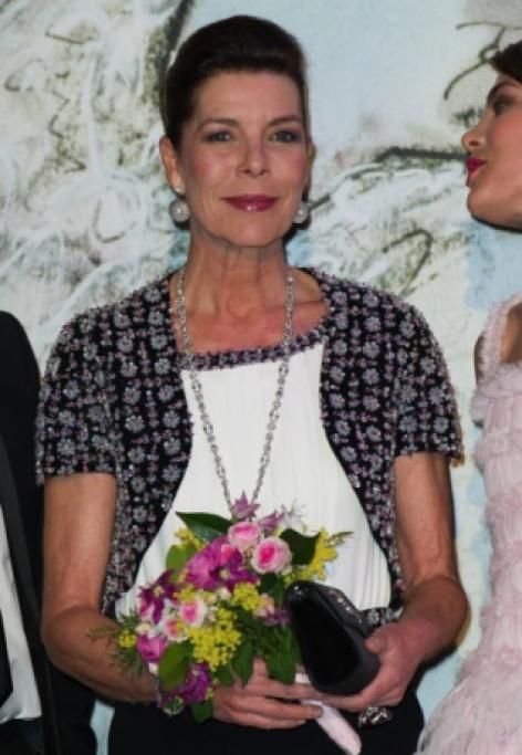 Caroline3jpg--bal_de_la_rose