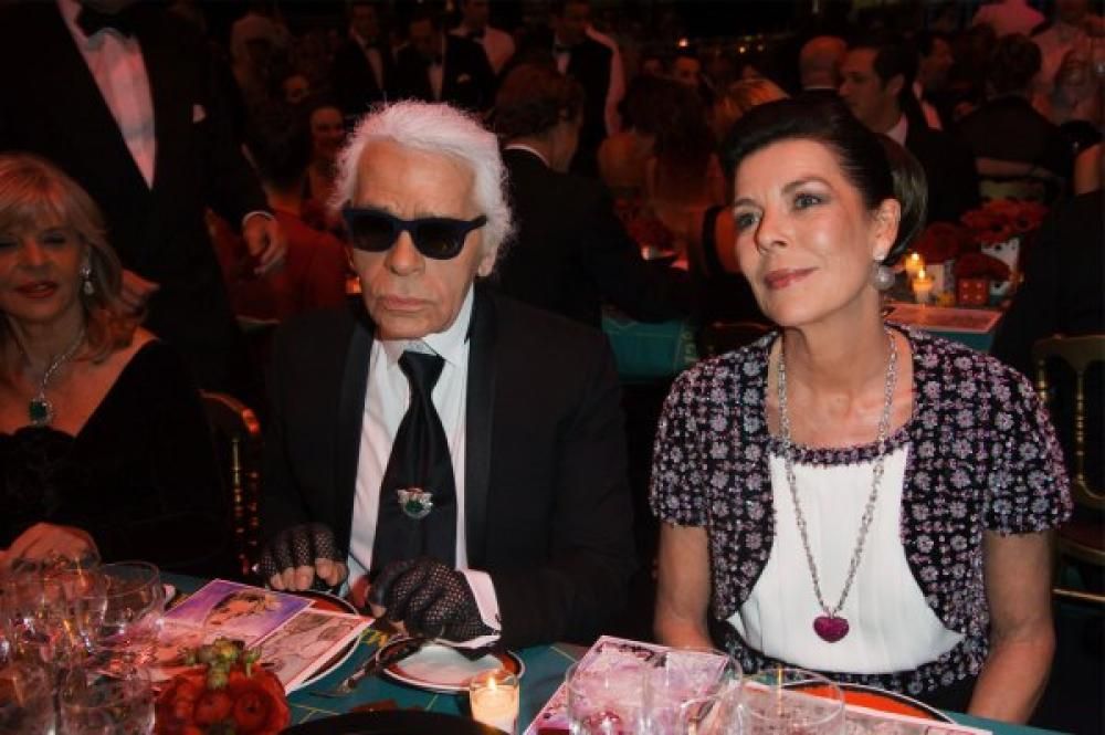 Caroline_Lagerfeldjpg--bal_de_la_rose