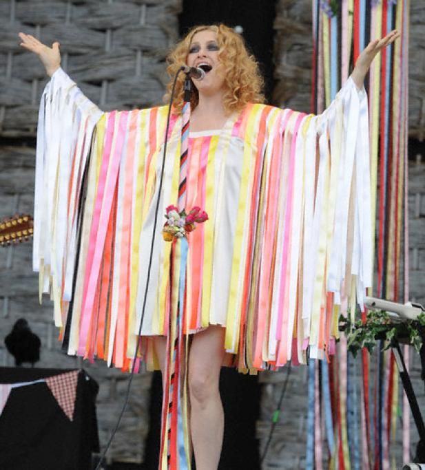 Corbis-42-20351635jpg--goldfrapp