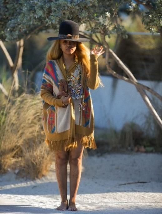Corbis-42-45925310jpg--erykah_badu_a_miami
