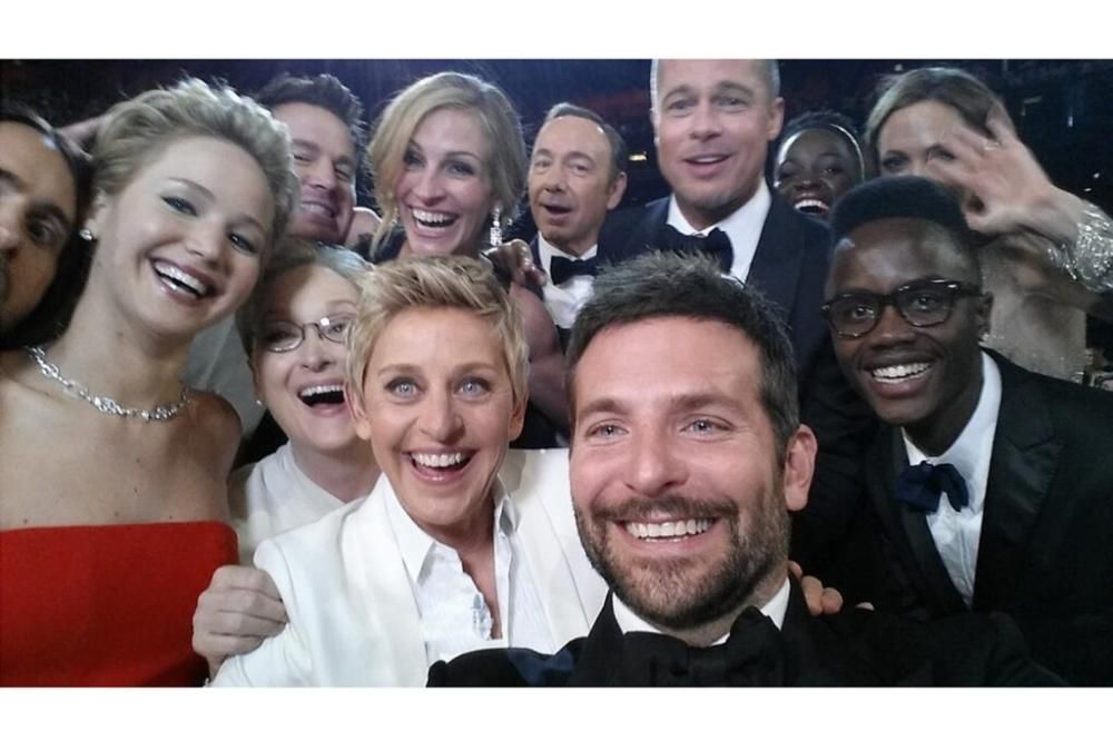 Ellen-Degeneres-selfie-Vogue-3March14-Twitter_b_1440x960jpg--ellen_degeneres_selfie_vogue_3march14_twitter_b_1440x960