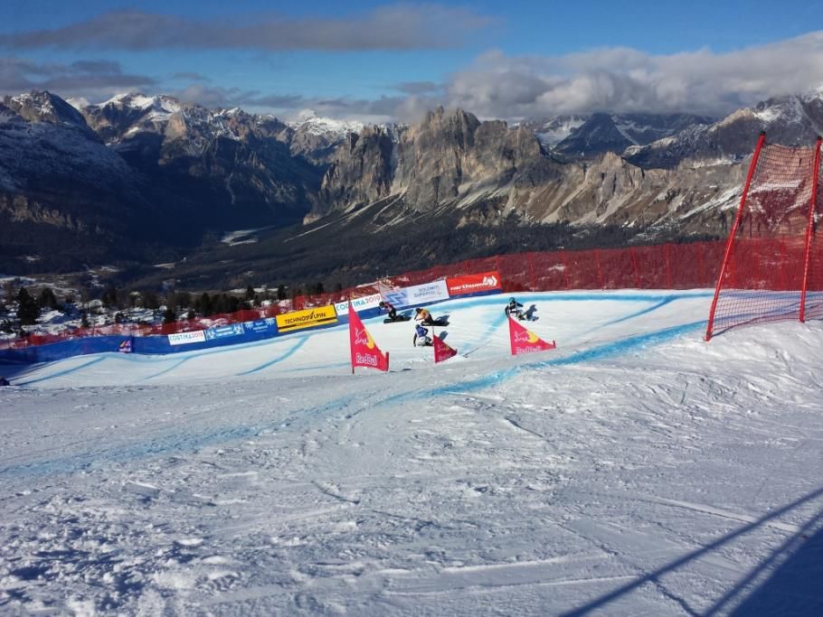 EuropeanSnowboardcross_Foto_Valentina-Bonorajpg--__
