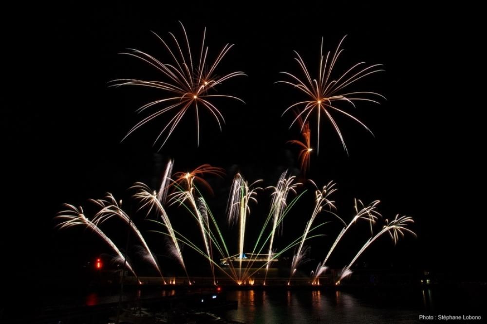 Fuochi_Artificio_Monaco_2019_SLobono-1672386772150jpg--