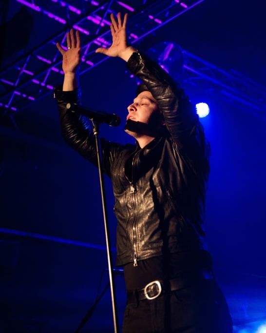 Gavin-Degraw_Fabio-Izzo-photography_53jpg--gavin_de_graw