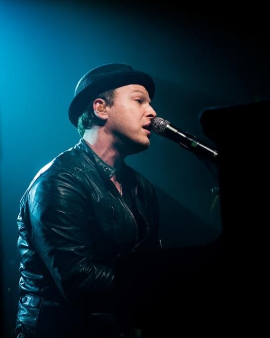 Gavin-Degraw_Fabio-Izzo-photography_36jpg--gavin_de_graw