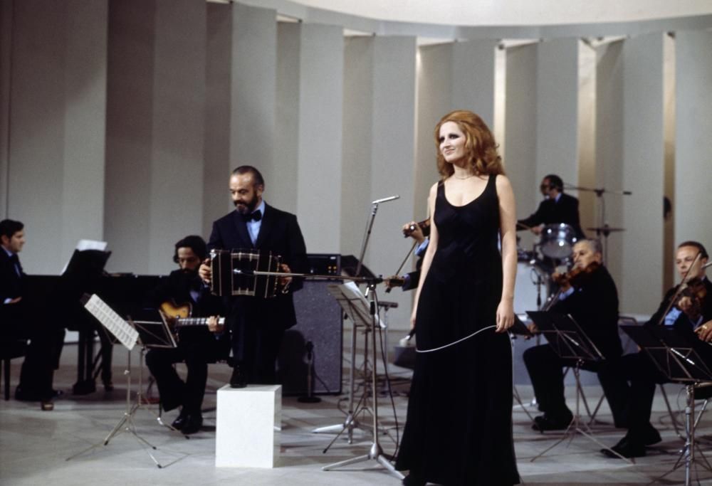 11 maggio 1972: Mina prima in classifica