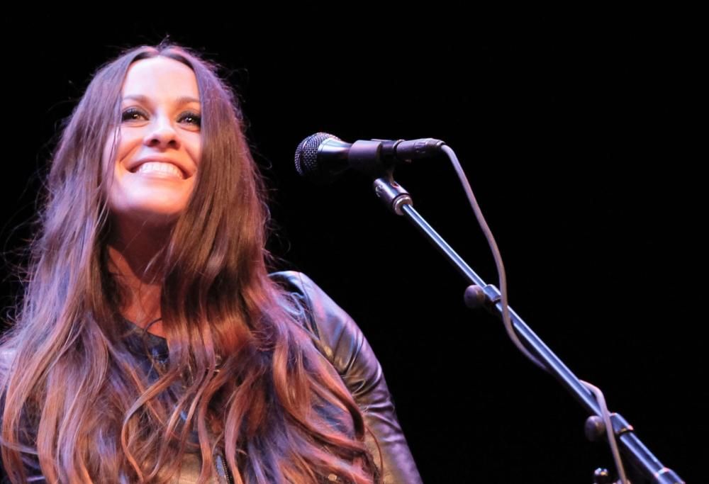 7 ottobre 1995: Alanis Morissette prima in classifica con Jagged Little Pill