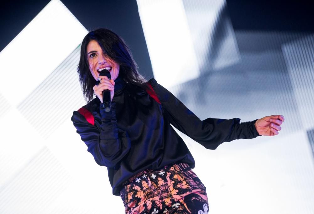 Giorgia: guarda il video del nuovo singolo Corpi celesti