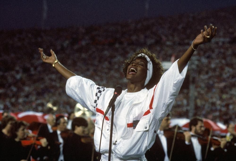 Whitney Houston e quell’omaggio commovente al Super Bowl