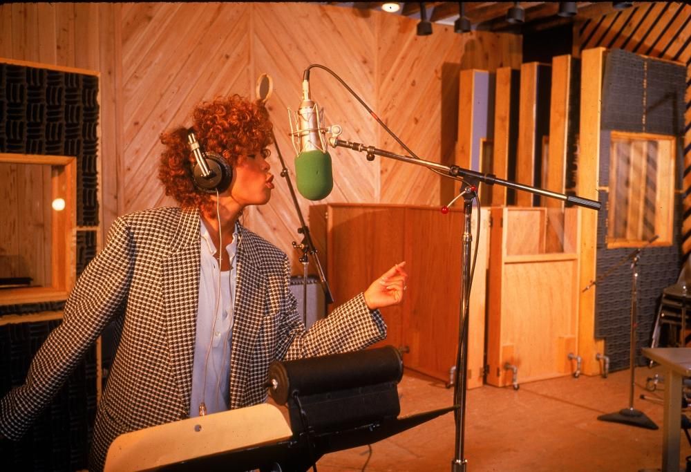 Ecco le canzoni perfette per i cuori infranti