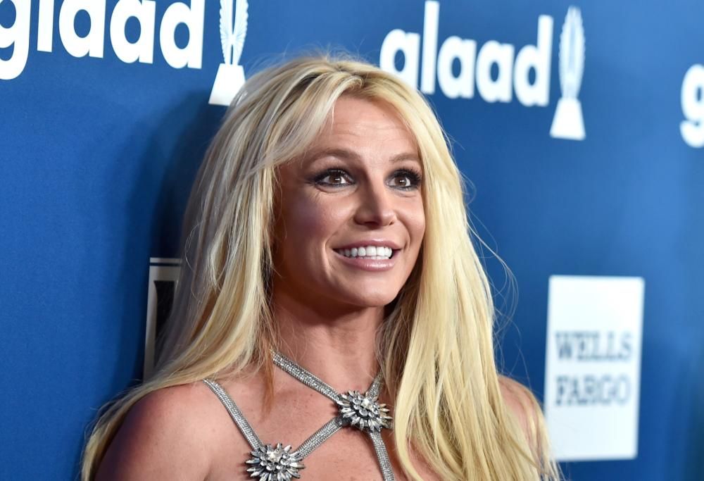 Il libro di Britney Spears entra nella storia
