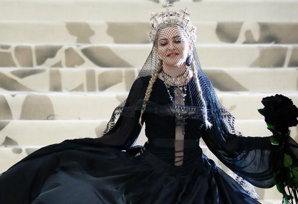 Madonna dedica il suo primo tatuaggio alla famiglia