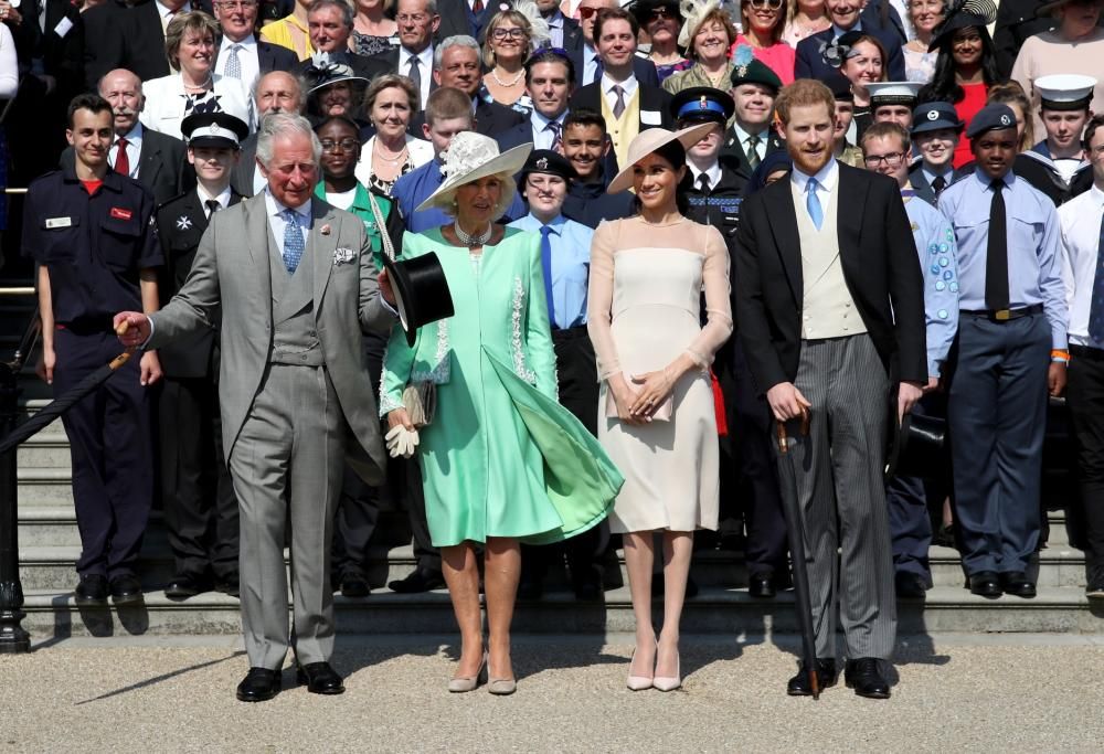 Re Carlo ha invitato Harry e Meghan alla sua incoronazione